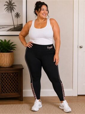 Pineapple Women’s Plus Size Black Leggings – XL – NWT – Rose Gold Detail
